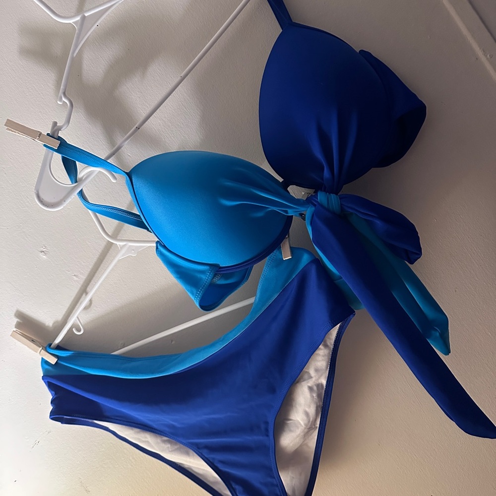 Vibrant Two Tone Blue Bikini Set Size 16w